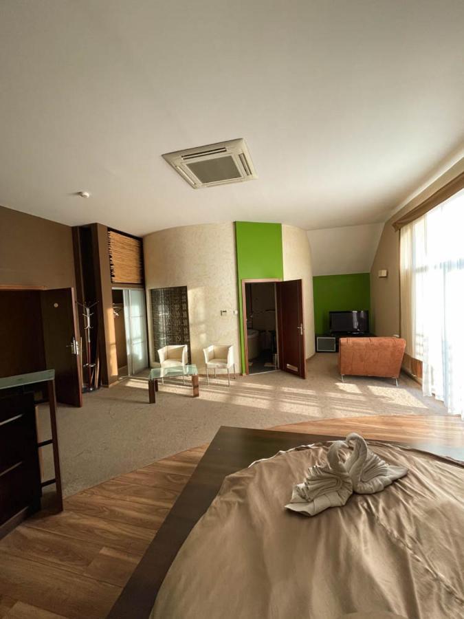 Hotel Sens Mierzyn  Esterno foto